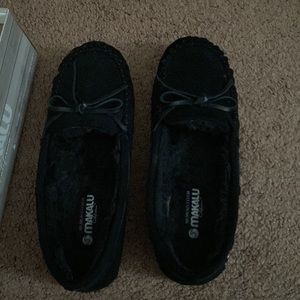 Mock out black slippers size 6.5 Womens